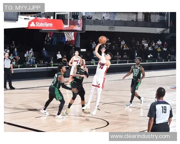 曼城10号惊世“插花脚”:一脚踢碎纪录,回放中的“封神”瞬间 曼城10号惊世“插花脚”:一脚踢碎纪录,回放中的“封神”瞬间